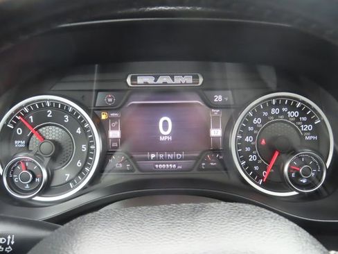 Used 2022 RAM 1500 Big Horn image 34