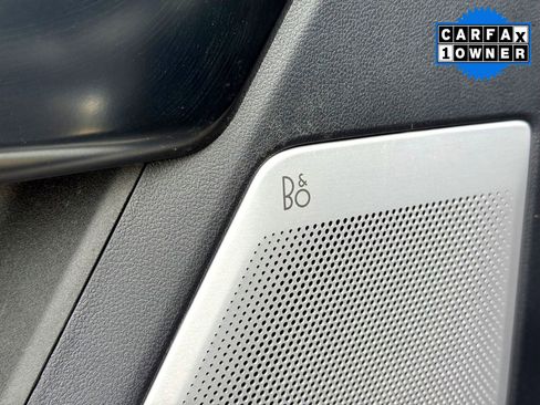 Used 2025 Ford F250 Platinum image 16