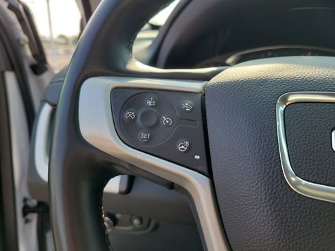 Used 2024 GMC Terrain SLT AWD/4WD image 27