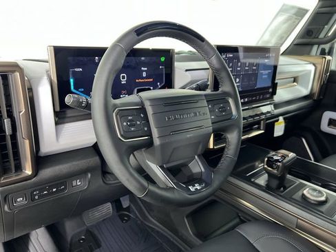 Used 2024 GMC Hummer EV 2X w/ Extreme Off-Road Package image 36