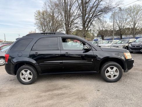 Used 2009 Pontiac Torrent Base 4dr SUV w/ Preferred Package image 4