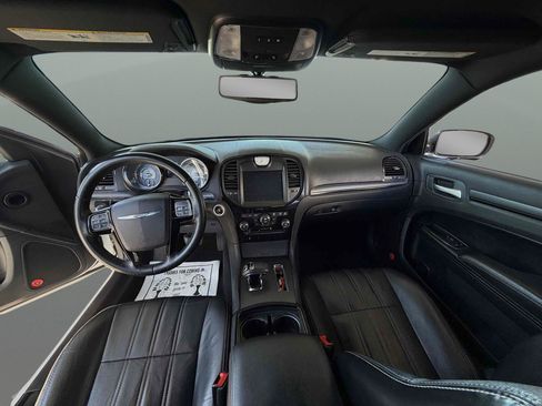 Used 2013 Chrysler 300 S RWD image 14
