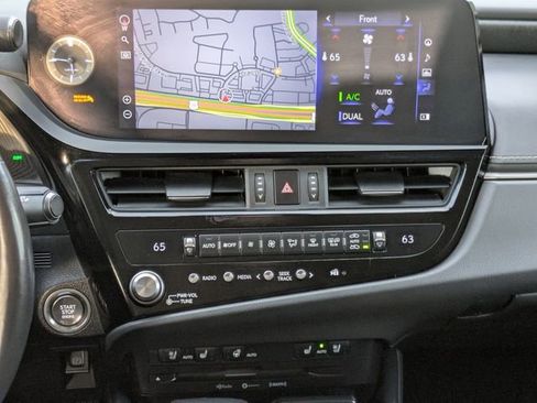 Used 2022 Lexus ES 350 w/ Premium Package image 14