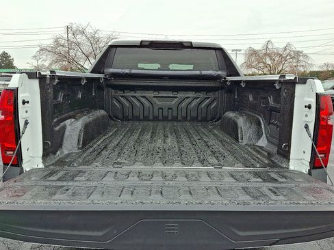 Used 2024 Chevrolet Silverado EV W/T image 27