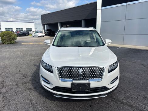 Used 2019 Lincoln MKC Reserve w/ MKC Climate Package AWD/4WD image 2