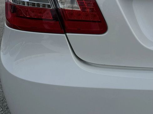 Used 2013 Mercedes-Benz E 350 Sedan image 13