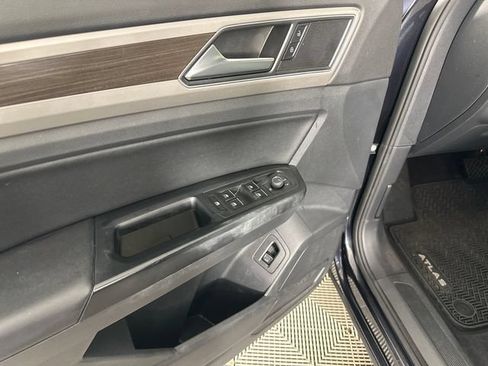 Used 2019 Volkswagen Atlas SE AWD/4WD image 18