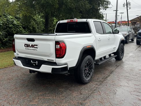 New 2026 GMC Canyon Elevation image 37