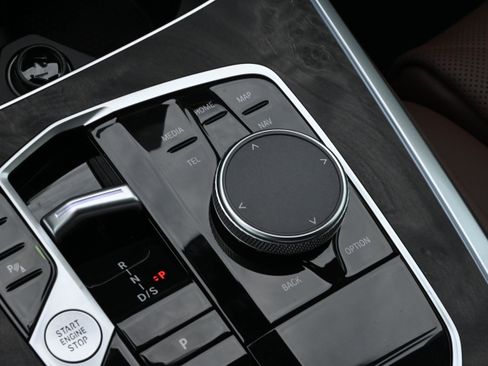 New 2026 BMW X5 sDrive40i w/ Climate Comfort Package image 20