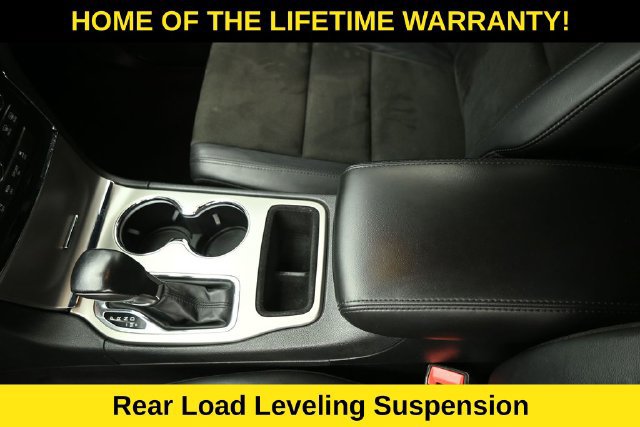 Used 2021 Jeep Grand Cherokee Laredo X AWD/4WD image 31