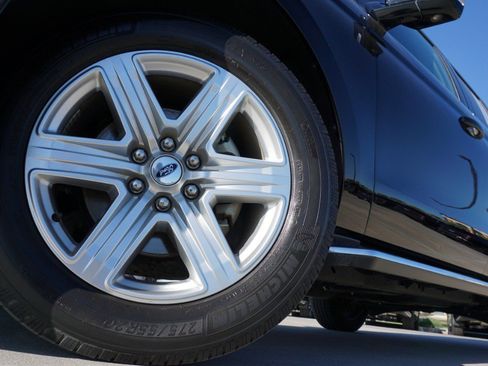 Used 2020 Ford Expedition Max XLT w/ Equipment Group 202A image 11