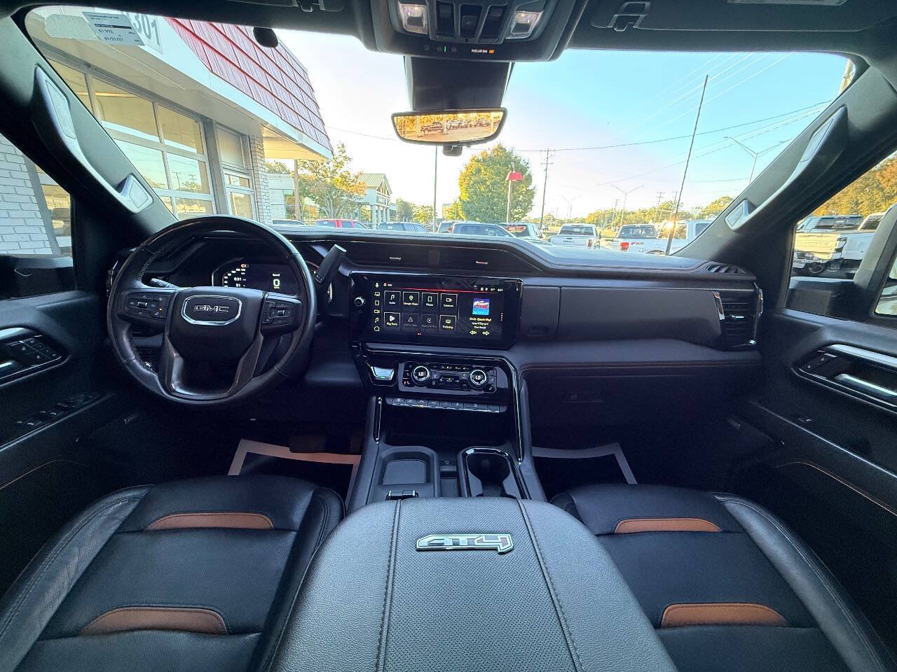 Used 2024 GMC Sierra 2500 AT4 w/ Technology Package AWD/4WD image 38