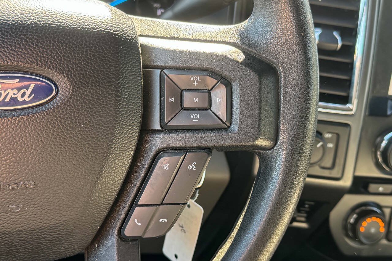 Used 2017 Ford F350 XLT AWD/4WD image 24