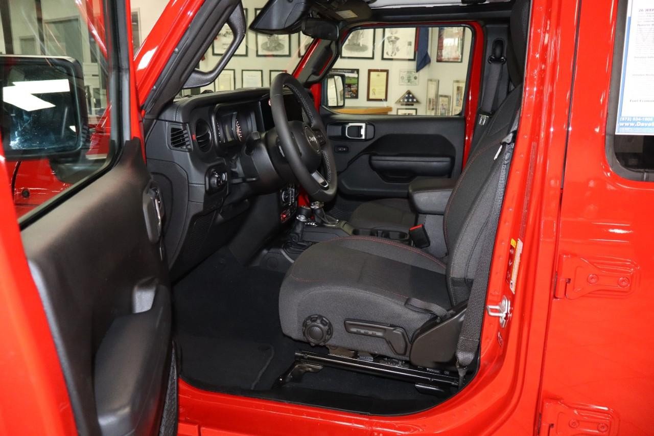 Used 2026 Jeep Gladiator Rubicon AWD/4WD image 9