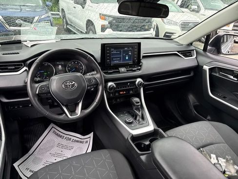Used 2021 Toyota RAV4 XLE w/ Convenience Package AWD/4WD image 11