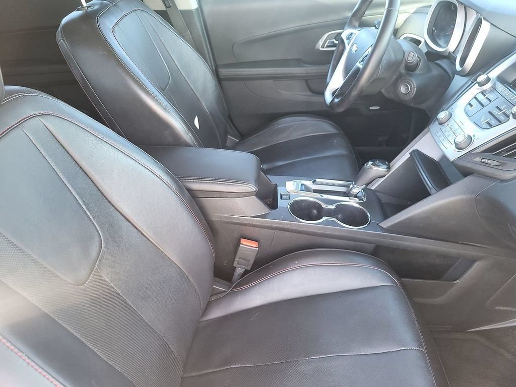 Used 2016 Chevrolet Equinox LTZ w/ Enhanced Convenience Package AWD/4WD image 34