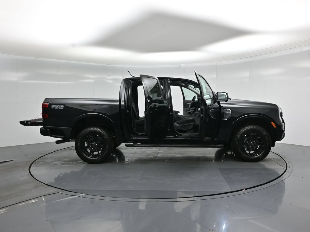 New 2026 Ford Ranger Lariat w/ FX4 Off-Road Package AWD/4WD image 4
