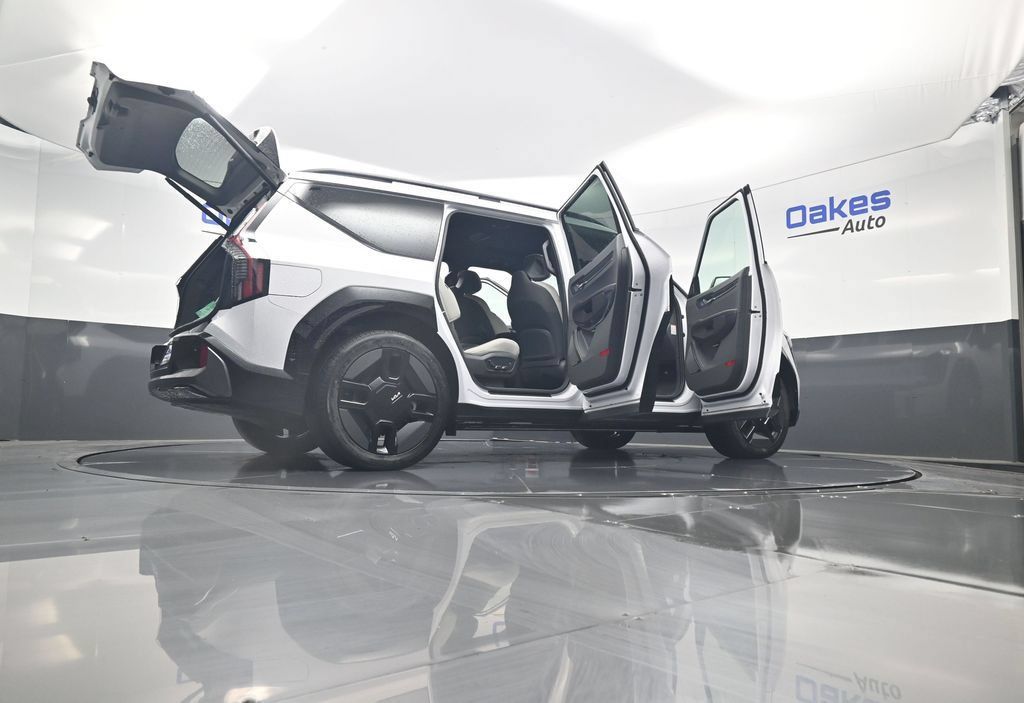 New 2026 Kia EV9 GT-Line AWD/4WD image 64