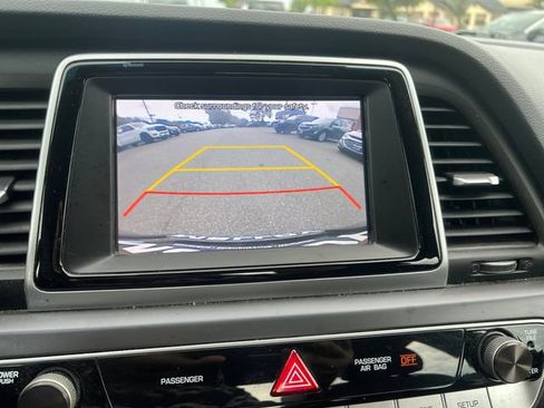 Used 2019 Hyundai Sonata SE FWD image 22