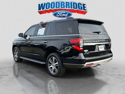 Used 2022 Ford Expedition Limited image 5