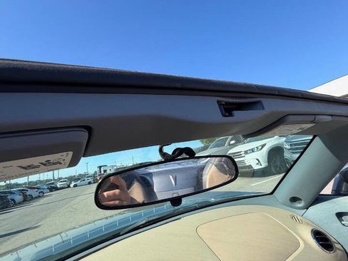 Used 2006 Pontiac Solstice Convertible w/ Premium Package RWD image 59