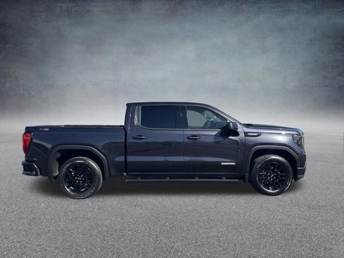 Used 2022 GMC Sierra 1500 Elevation AWD/4WD image 2