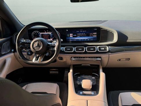 Used 2024 Mercedes-Benz GLE 53 AMG 4MATIC image 4