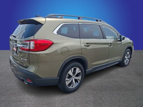 Used 2025 Subaru Ascent Premium AWD/4WD image 4