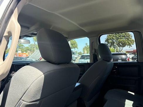 Used 2018 RAM 1500 Express RWD image 18
