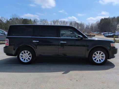 Used 2011 Ford Flex SEL image 3