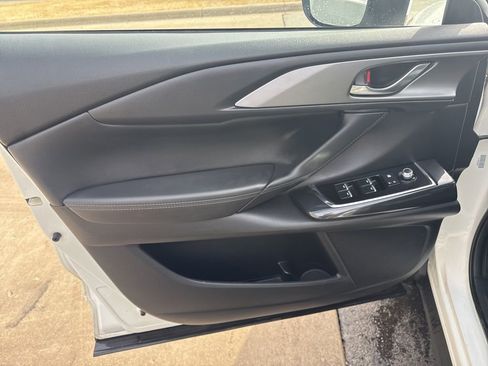 Used 2019 MAZDA CX-9 Touring image 14