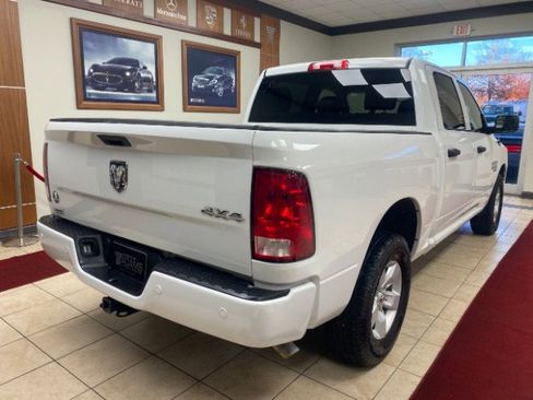 Used 2022 RAM 1500 Classic SLT w/ Electronics Group image 7