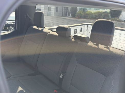 Used 2025 Ford F150 Lightning XLT AWD/4WD image 32