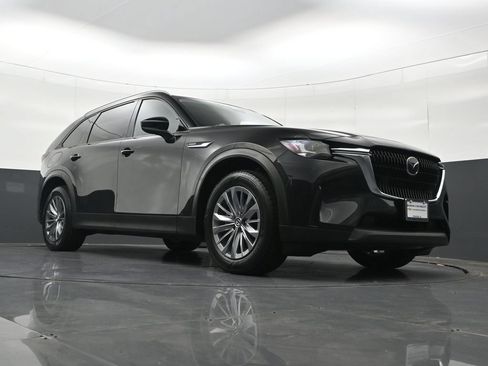 Used 2024 MAZDA CX-90 Plug-In Hybrid w/ Preferred AWD/4WD image 40