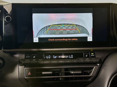 Used 2025 Toyota Camry XSE FWD image 25