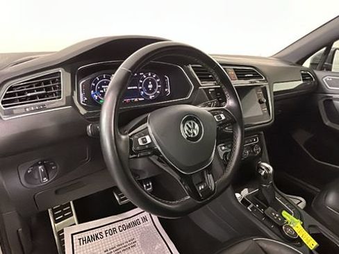 Used 2019 Volkswagen Tiguan SEL Premium R-Line AWD/4WD image 13