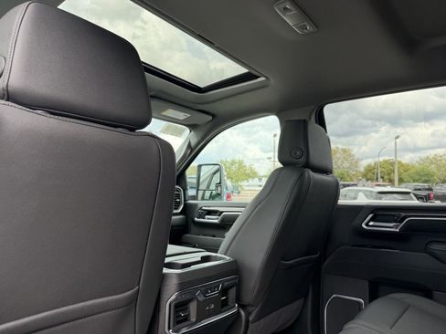 New 2026 Chevrolet Silverado 2500 LTZ w/ LTZ Premium Package image 18