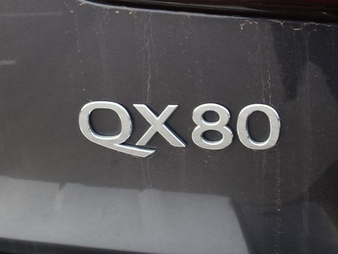 Used 2024 INFINITI QX80 Luxe image 19