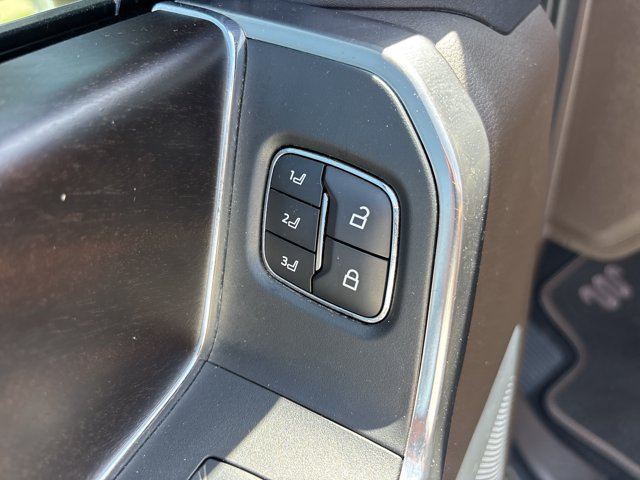 Used 2024 Ford F250 King Ranch w/ FX4 Off-Road Package AWD/4WD image 27