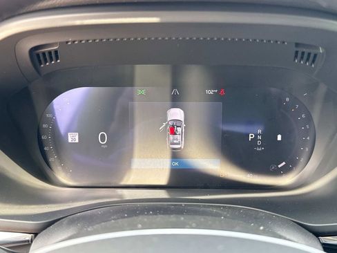 New 2026 Volvo XC60 B5 Plus w/ Climate Package image 28