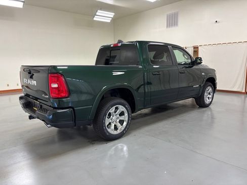 New 2026 RAM 1500 Big Horn AWD/4WD image 8