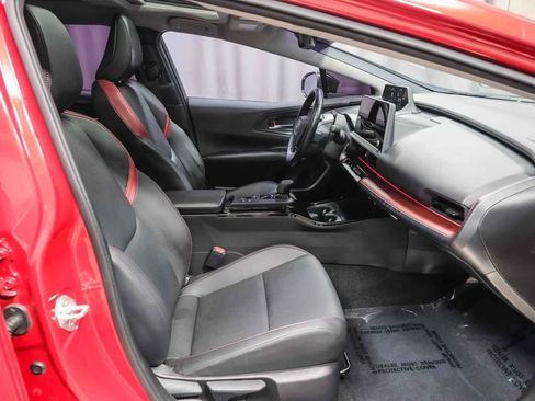Used 2024 Toyota Prius Prime FWD image 23