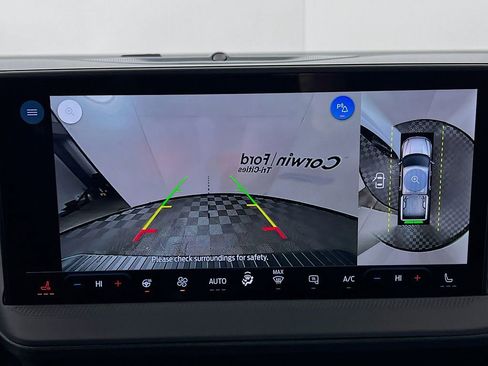 New 2026 Ford Maverick Lariat w/ Black Appearance Package image 21