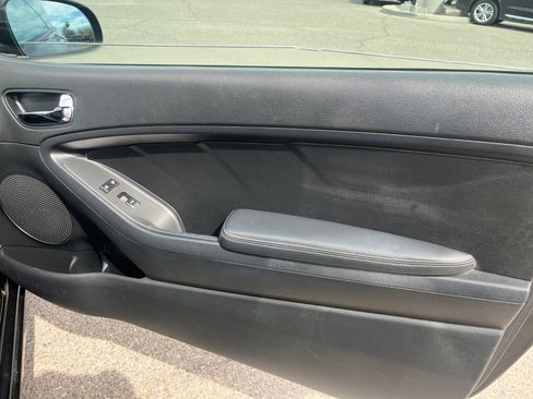 Used 2014 Kia Forte Koup EX w/ EX Premium Package image 20
