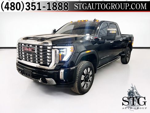 Used 2025 GMC Sierra 2500 Denali w/ Denali Reserve Package image 1