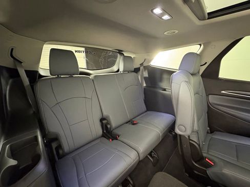 Used 2021 Buick Enclave Essence w/ Sport Touring Edition image 46