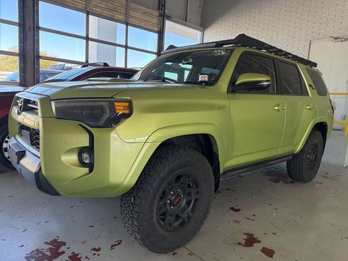 Used 2023 Toyota 4Runner TRD Off-Road Premium w/ Off Road Premium Plus Package image 1