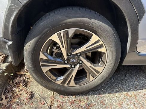 Certified 2024 Subaru Crosstrek 2.0i Premium image 5