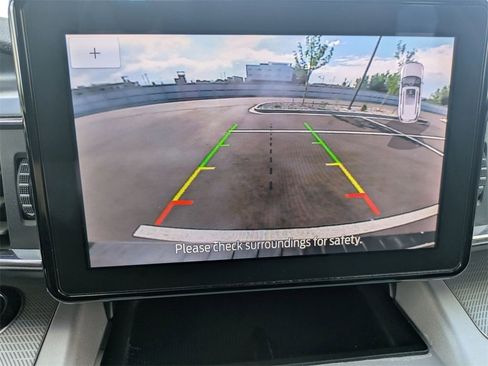 Used 2024 Ford Explorer XLT w/ Equipment Group 202A image 19