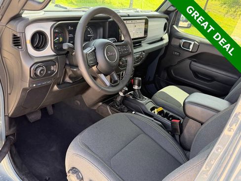 Used 2025 Jeep Wrangler Unlimited Sport S 4xe AWD/4WD image 16